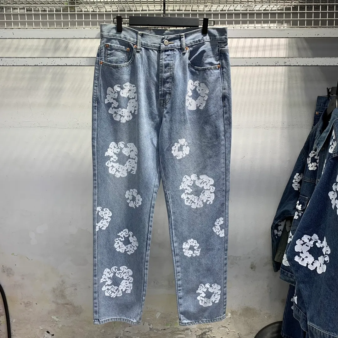 D107# P200 Denim Tears Kapok printed denim high-quality jeans trousers. The official website has the most complete version and color matching, 6 colors! ! !  color: dark blue, light blue, retro blue, denim blue, black, white size: 30 32 34 36
